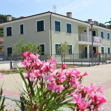 Villaggio La Piana Cervo Eksteriør billede